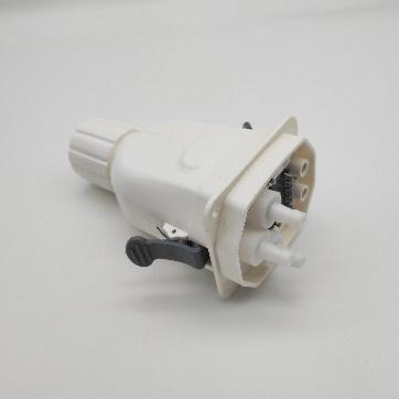 Коннектор манипулы BDL-012PL (водяной клапан + силовые контакты)